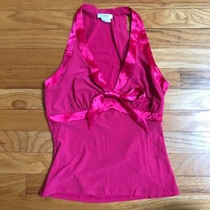Racer back sleeveless blouse